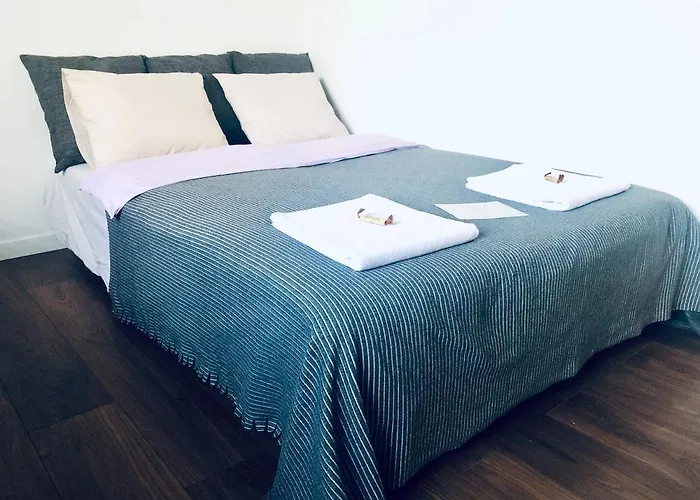 Blue River - Ul Ciepla - Near Pkp And Aquapark Vratislav