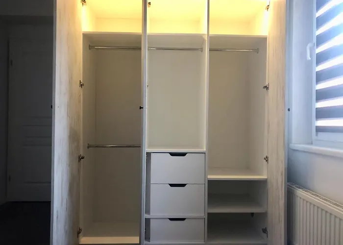 Blue River - Ul Ciepla - Near Pkp And Aquapark * Vratislav