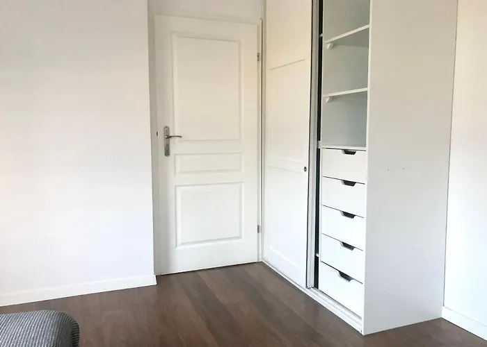 Apartmán Blue River - Ul Ciepla - Near Pkp And Aquapark Vratislav